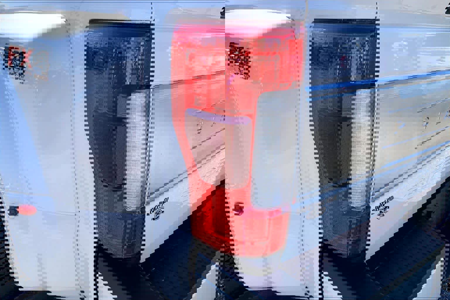 Used 2019 Ford F450 Platinum image 25