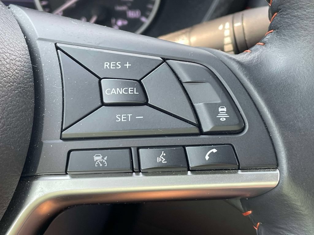 Used 2024 Nissan Sentra SR FWD image 30