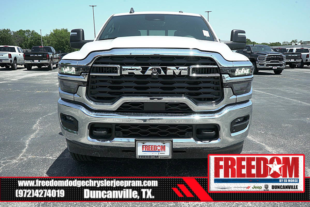 New 2025 RAM 2500 Tradesman AWD/4WD image 37