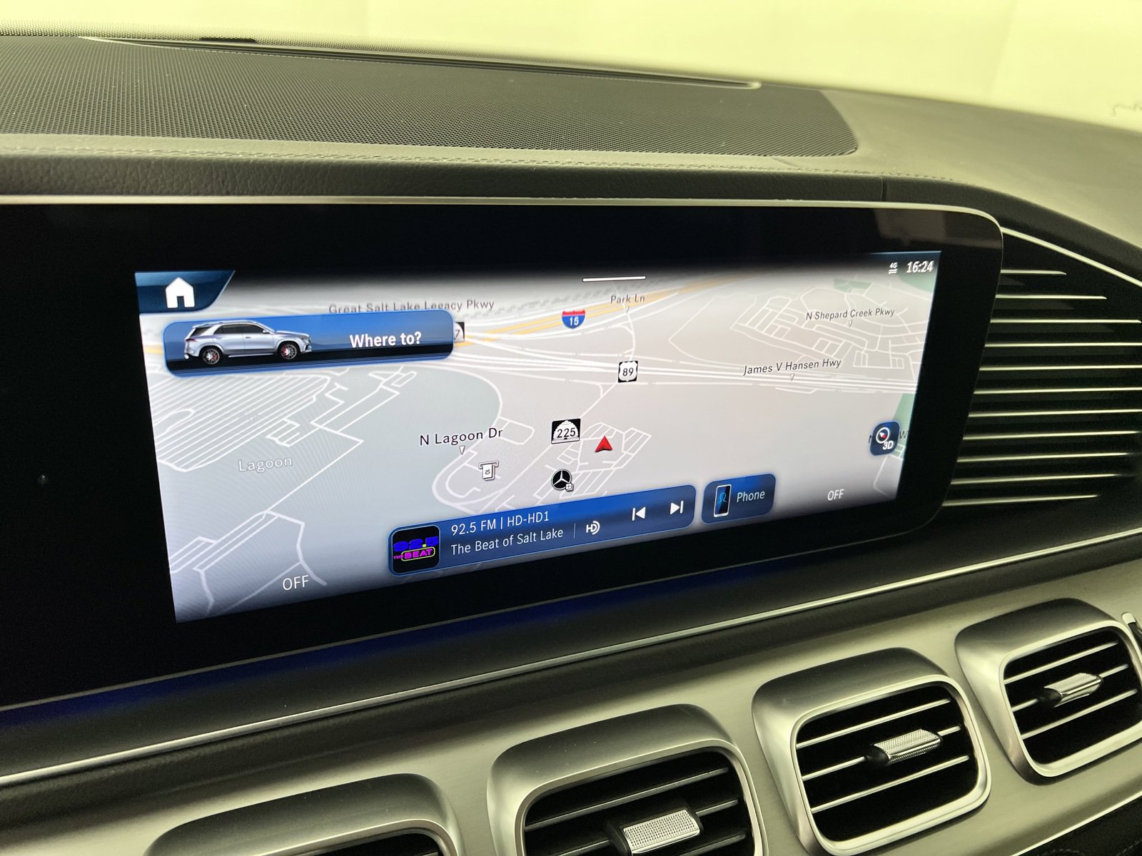 Used 2025 Mercedes-Benz GLE 53 AMG 4MATIC image 30