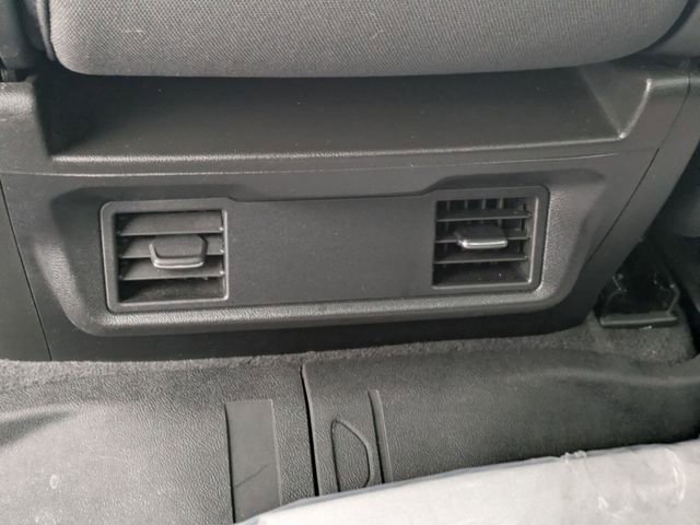 Used 2023 Chevrolet Silverado 2500 Custom w/ Custom Value Package image 25