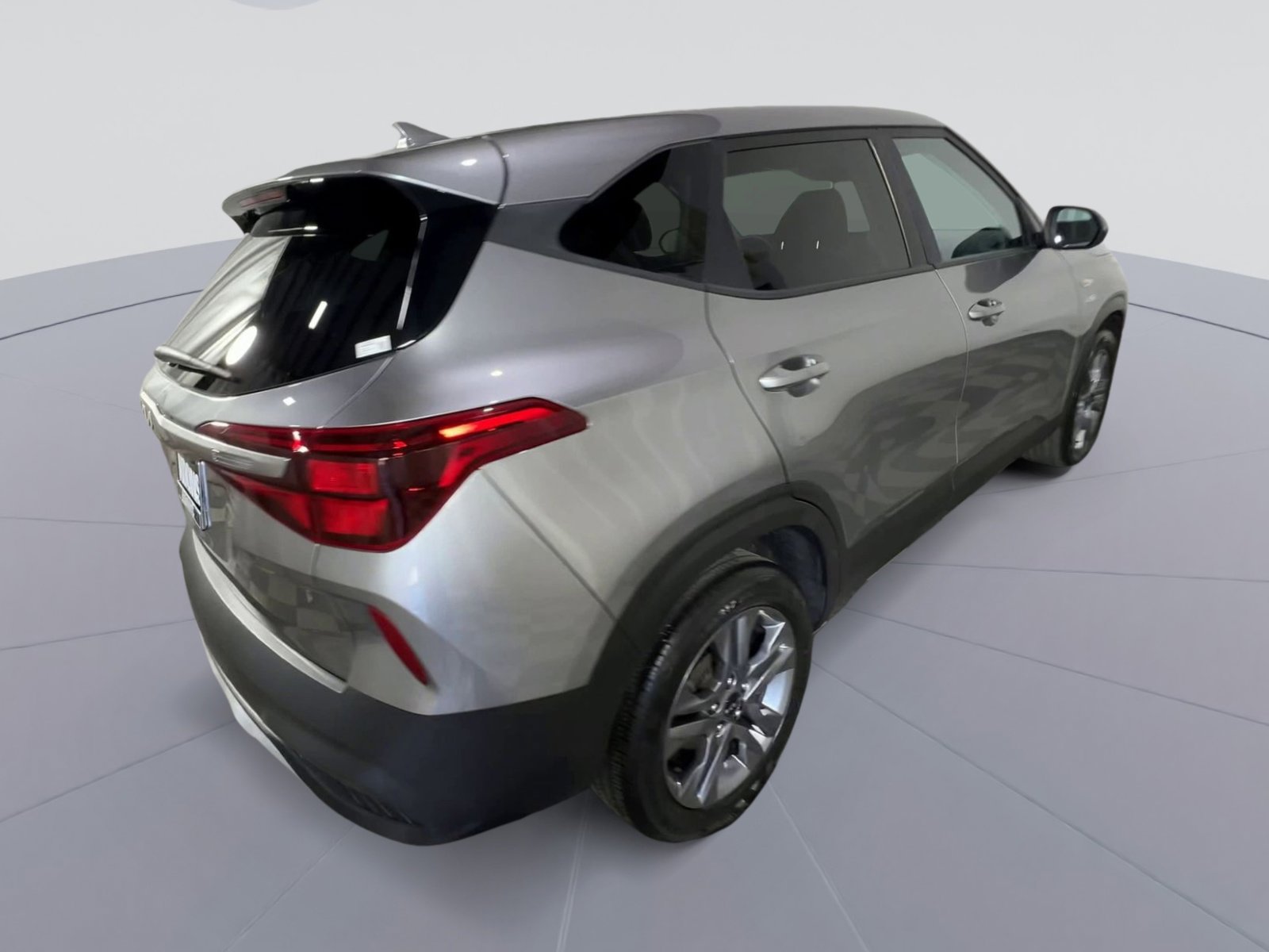 Used 2023 Kia Seltos LX AWD/4WD image 11