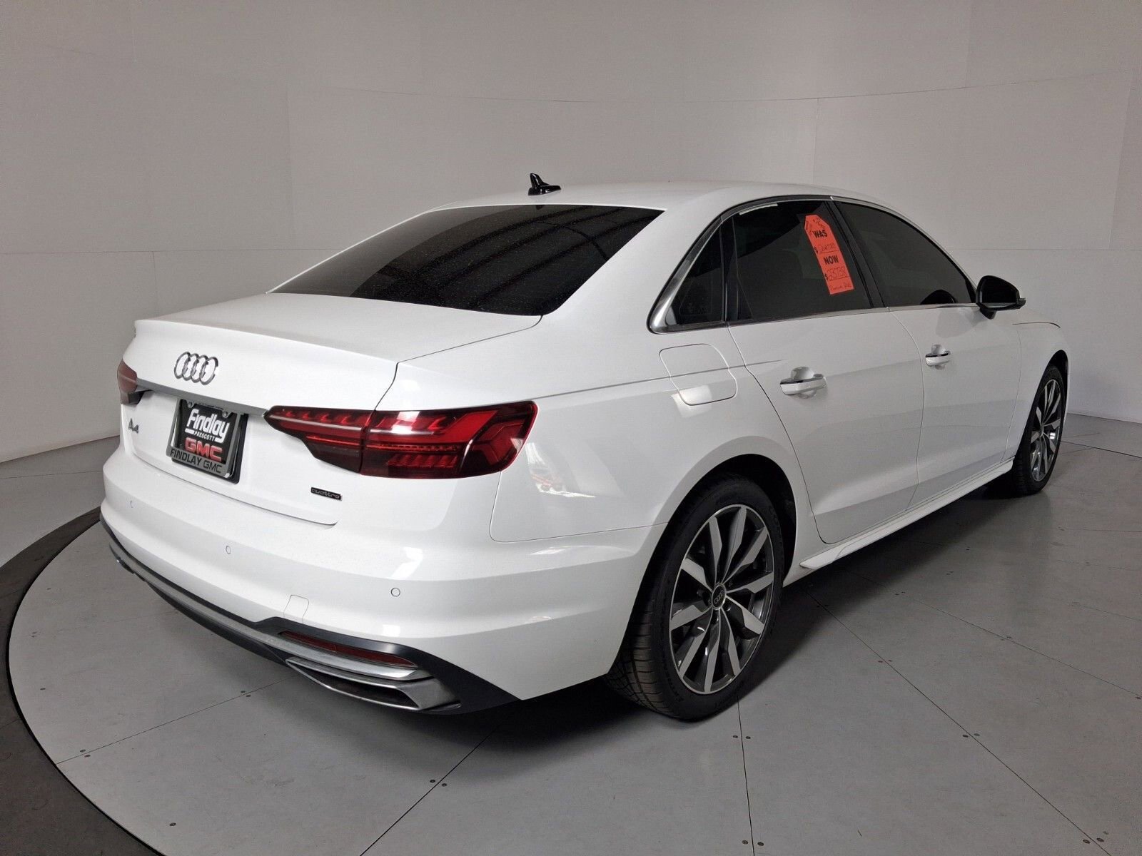 Used 2023 Audi A4 2.0T Premium Plus w/ Premium Plus Package AWD/4WD image 4