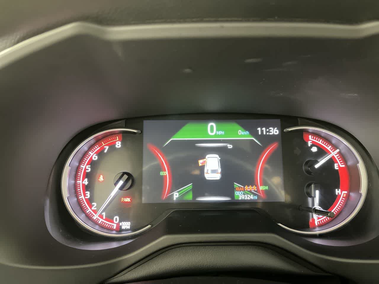 Used 2025 Toyota RAV4 XLE FWD image 17