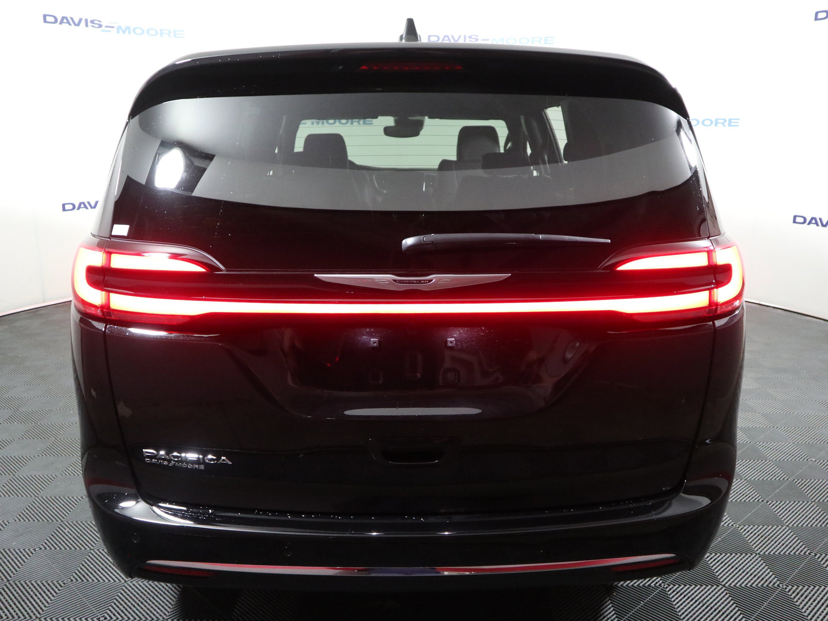 New 2026 Chrysler Pacifica Select image 7