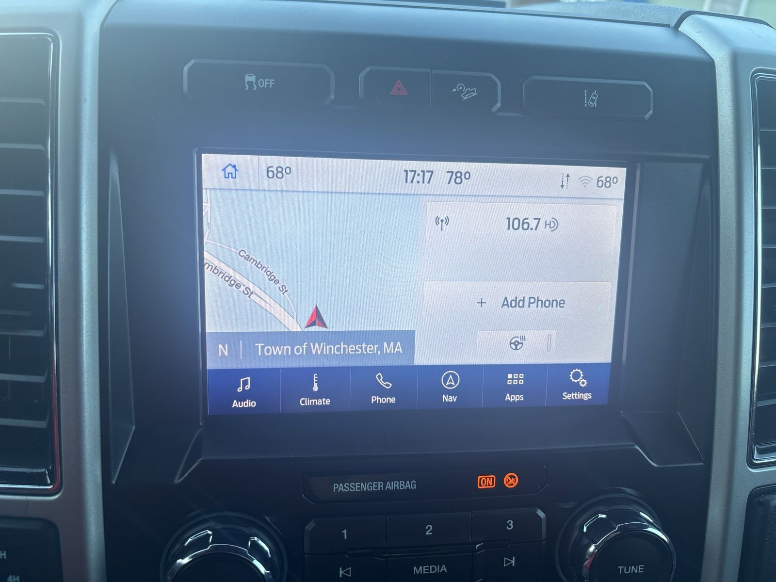 Used 2020 Ford F250 Lariat w/ Chrome Package image 16