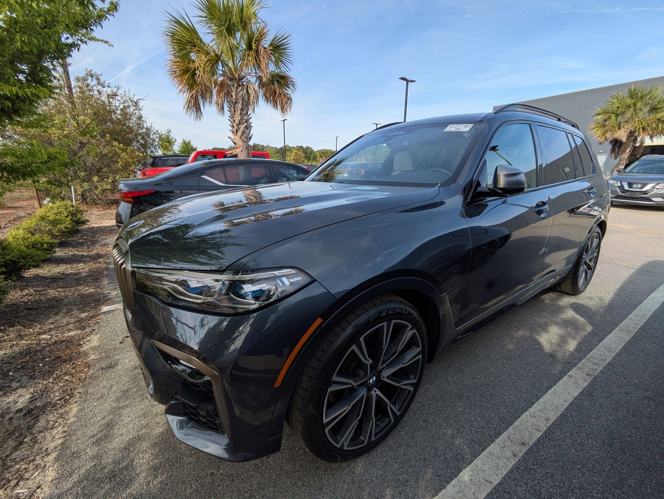Used 2022 BMW X7 M50i image 5