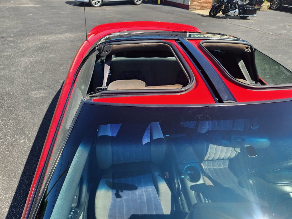 Used 2001 Chevrolet Camaro Z28 w/ Preferred Equipment Group 2 RWD image 34