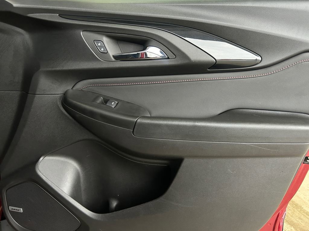 Used 2023 Chevrolet TrailBlazer RS w/ Sun and Liftgate Package image 25