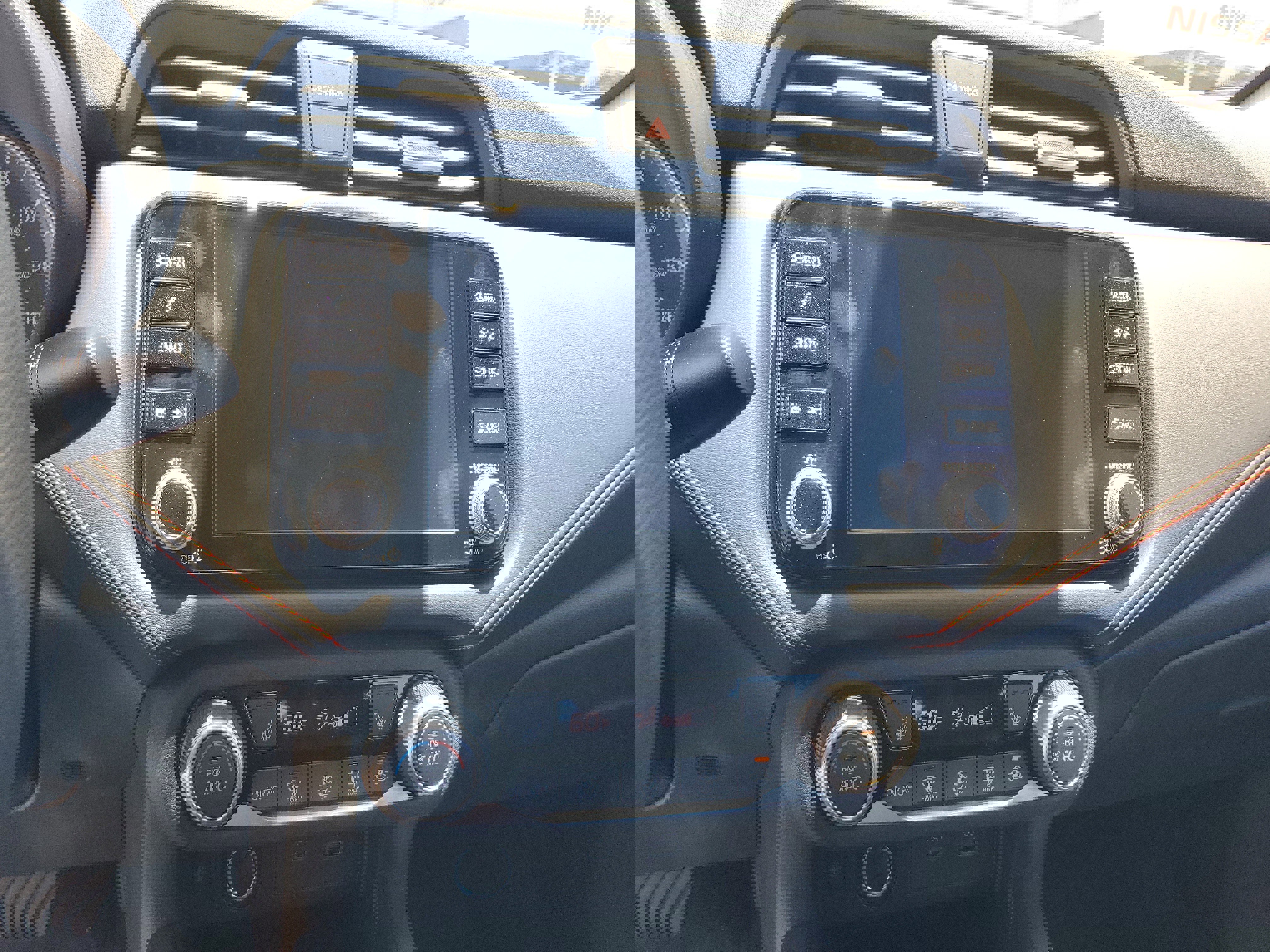 New 2025 Nissan Versa SR w/ Trunk Package image 21