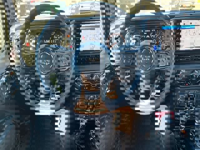 New 2025 Jeep Wrangler Unlimited Rubicon image 9