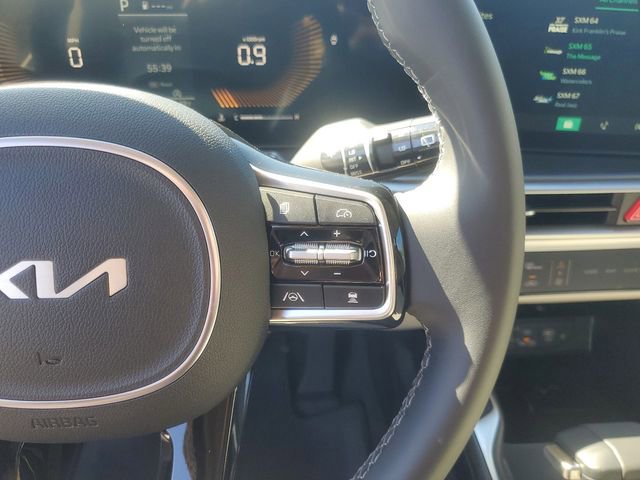 Certified 2025 Kia Sorento S FWD image 16