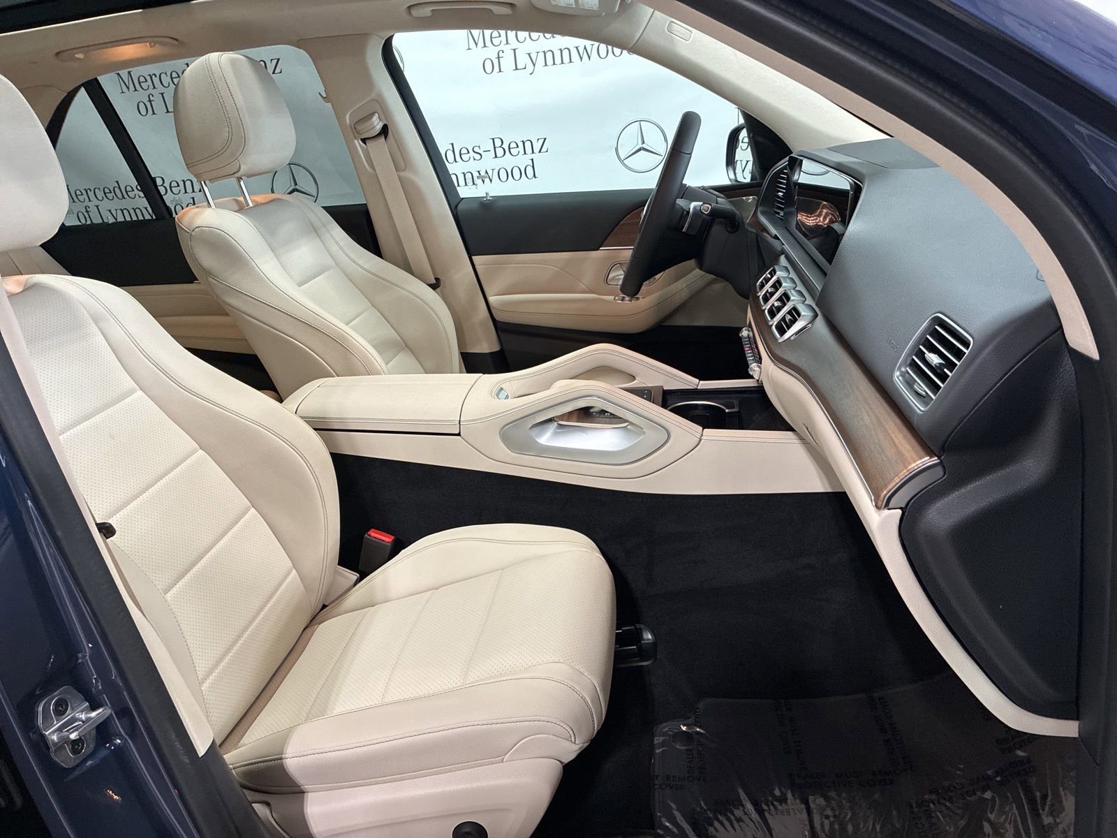 New 2026 Mercedes-Benz GLE 450 4MATIC image 12