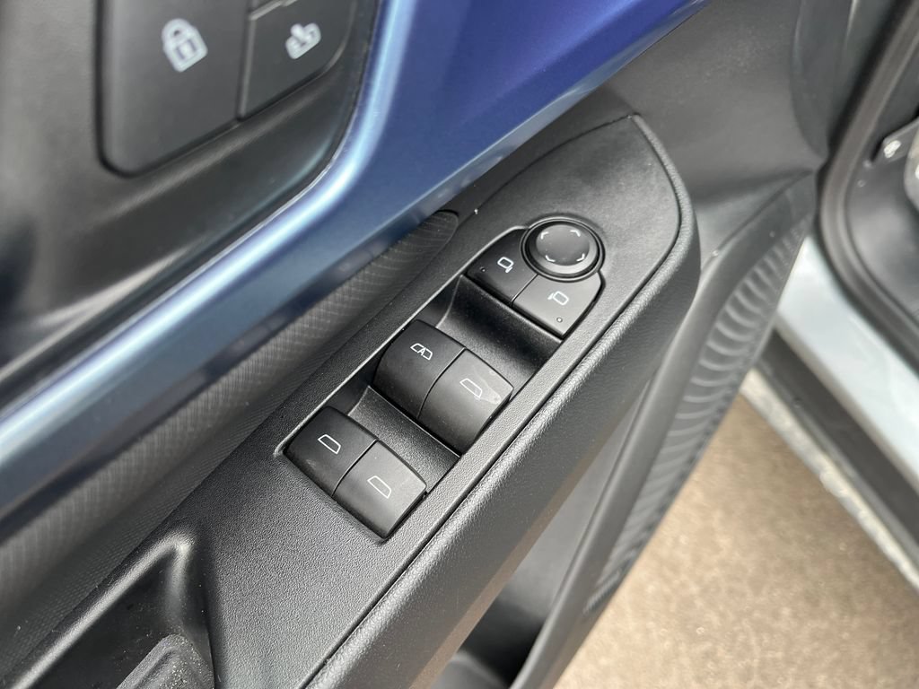 New 2025 Chevrolet Equinox EV LT w/ Convenience Package II AWD/4WD image 11