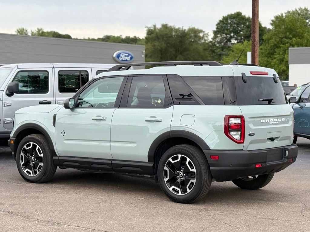 Used 2023 Ford Bronco Sport Outer Banks w/ Tech Package AWD/4WD image 35