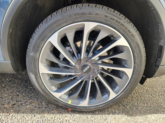 New 2026 Lincoln Aviator Reserve w/ Luxury Package AWD/4WD image 18