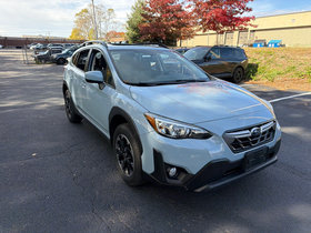 Used 2022 Subaru Crosstrek 2.0i Premium w/ Moonroof Package AWD/4WD image 1