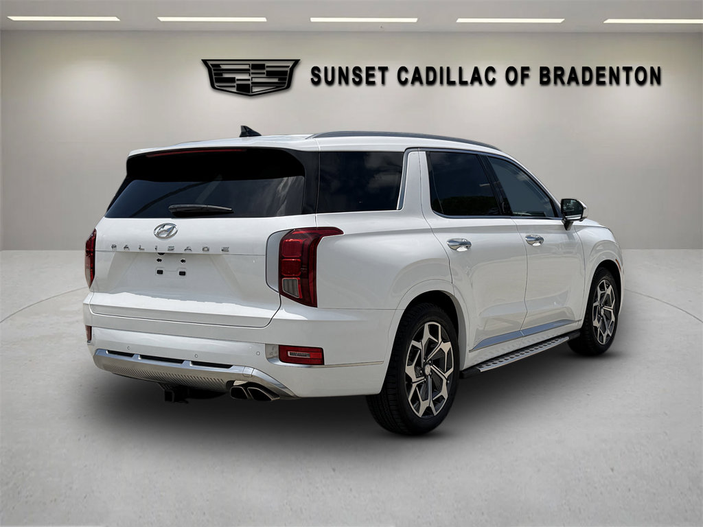 Used 2021 Hyundai Palisade Calligraphy FWD image 3