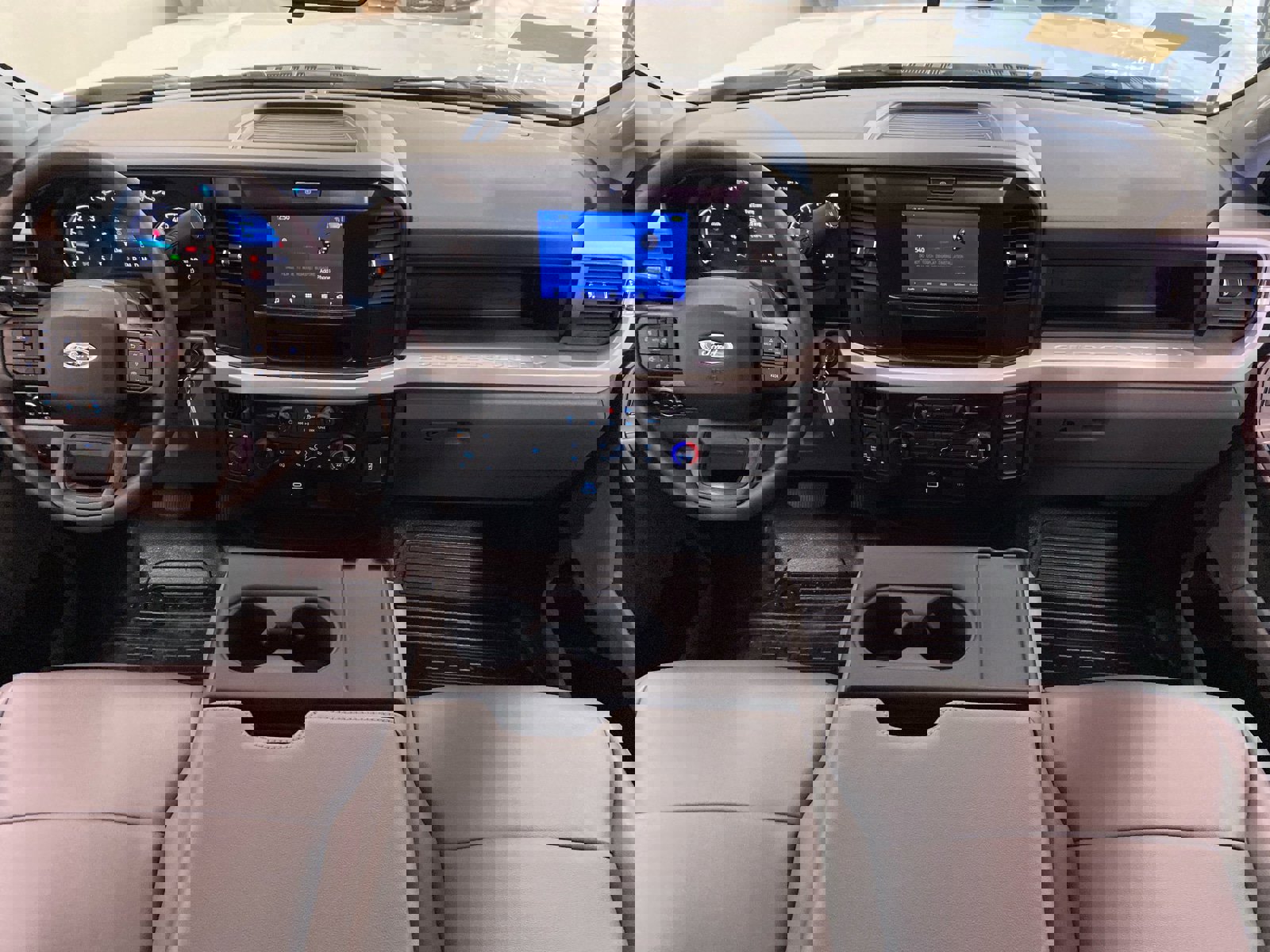 New 2026 Ford F250 XL w/ XL Chrome Package image 14