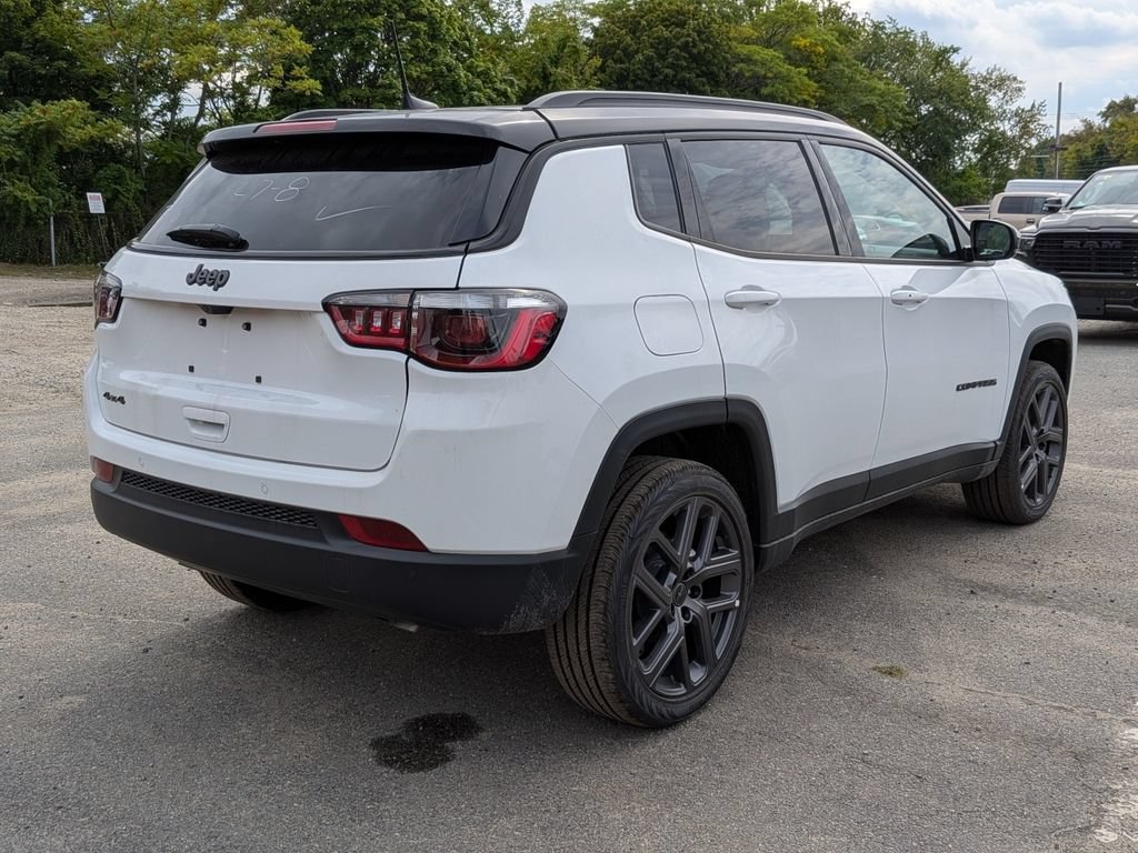New 2026 Jeep Compass Limited w/ Sun, Sound & Navigation Group AWD/4WD image 5