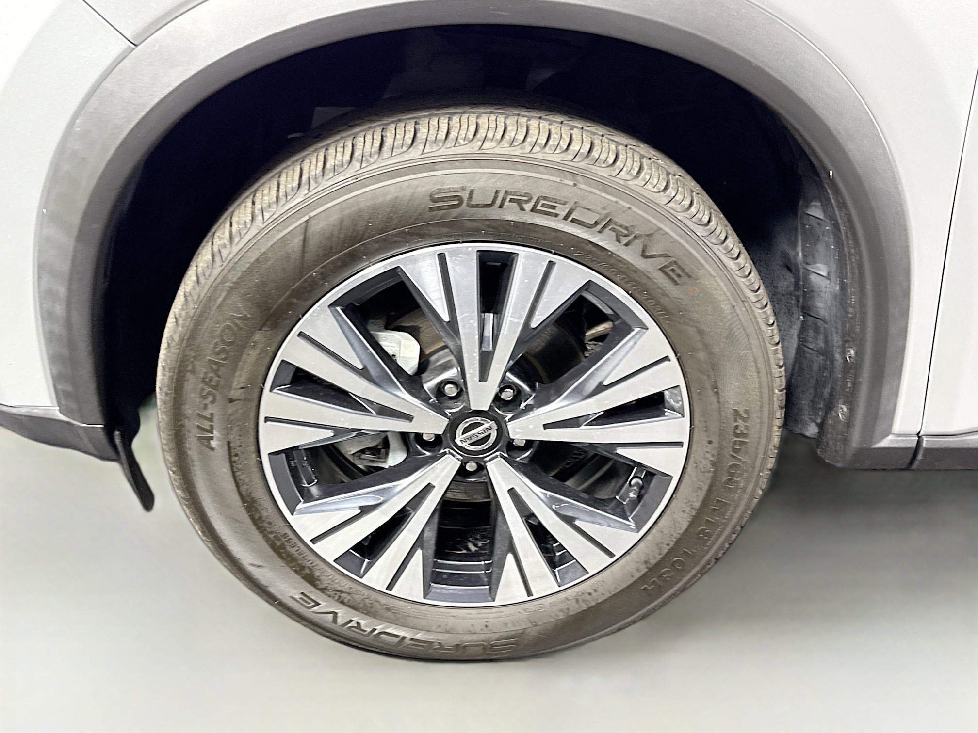 Used 2021 Nissan Rogue SV FWD image 38
