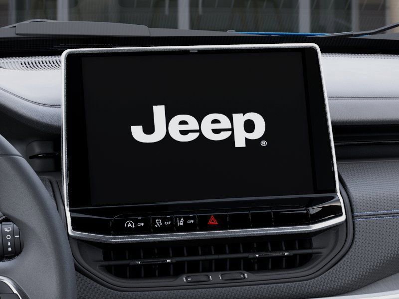 New 2026 Jeep Compass Latitude AWD/4WD image 18