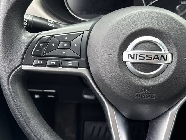 Used 2022 Nissan Versa SV w/ Trunk Package FWD image 15