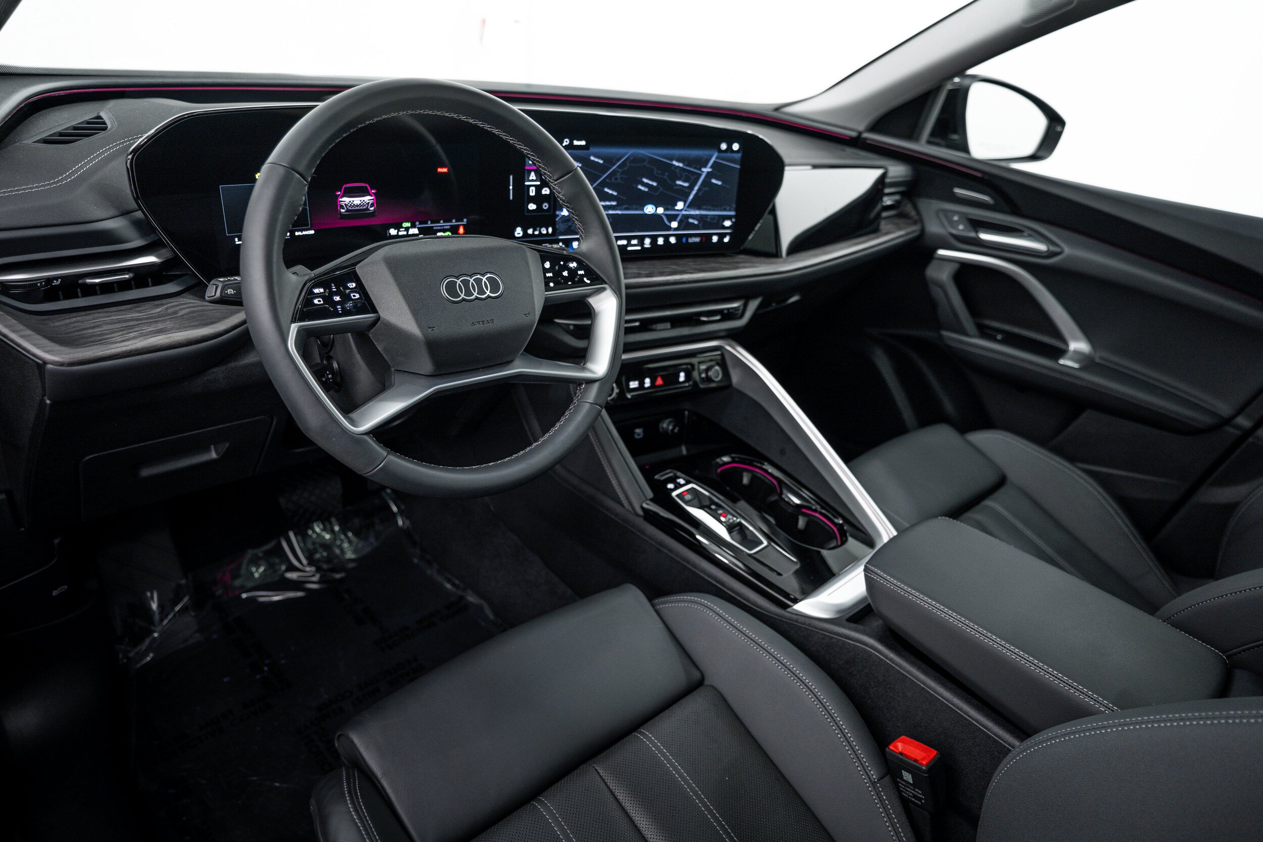 Used 2025 Audi Q5 Premium Plus w/ Premium Plus AWD/4WD image 8