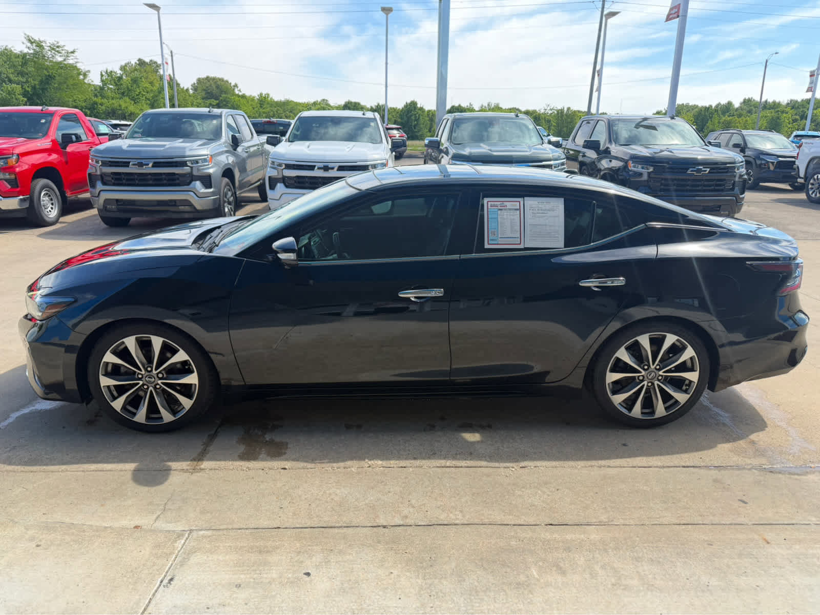 Used 2022 Nissan Maxima Platinum w/ Sport Mat Group FWD image 3