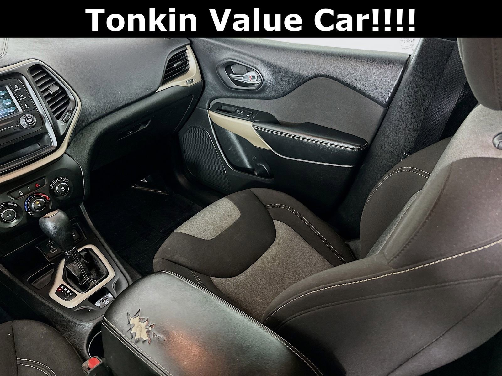 Used 2018 Jeep Cherokee Latitude image 22