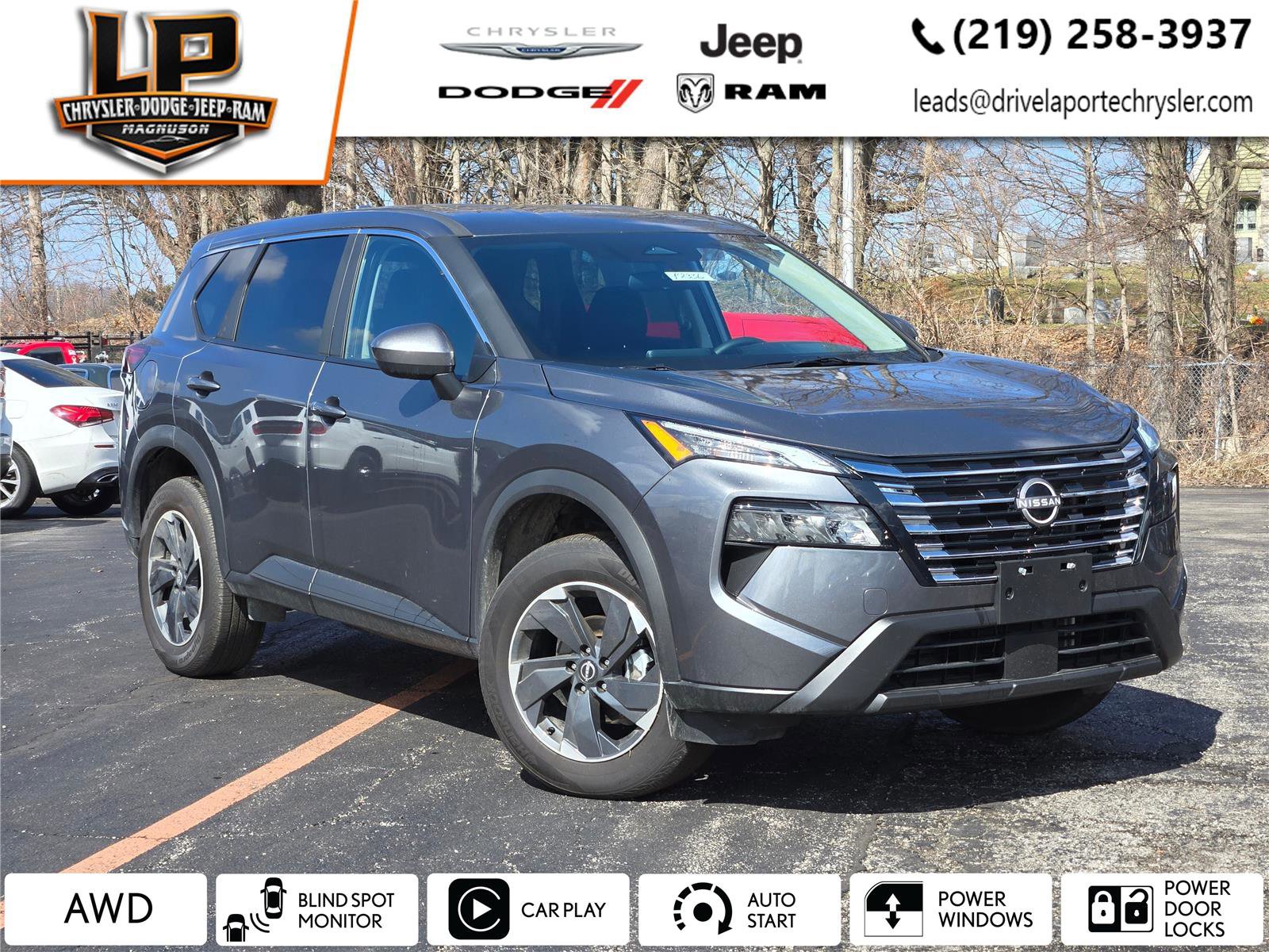 Used 2026 Nissan Rogue SV image 1