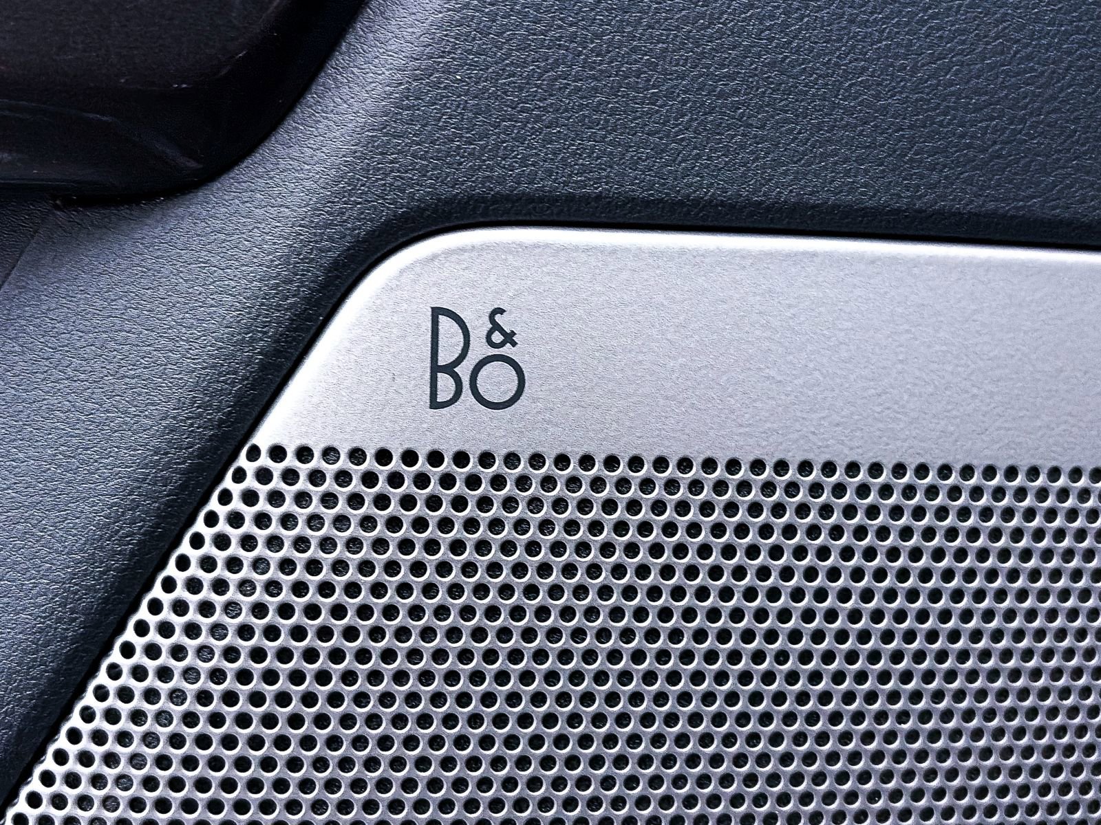 Used 2021 Ford F150 Lariat image 4