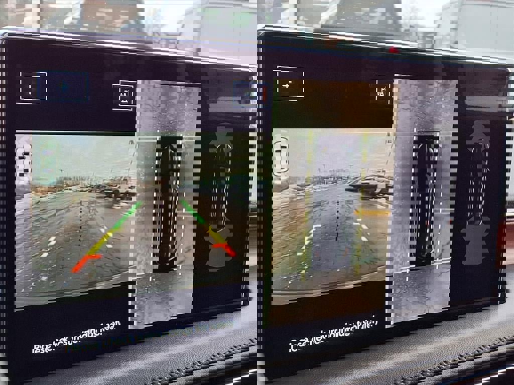 Used 2022 Lincoln Nautilus Reserve w/ Equipment Group 201A image 20