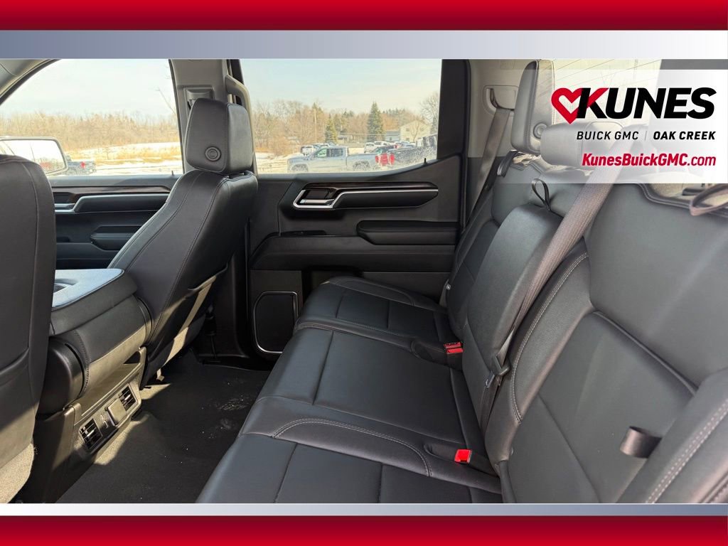 Used 2024 GMC Sierra 1500 SLT image 7
