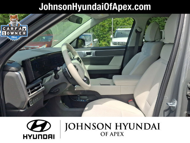 Used 2025 Hyundai Santa Fe SE AWD/4WD image 13