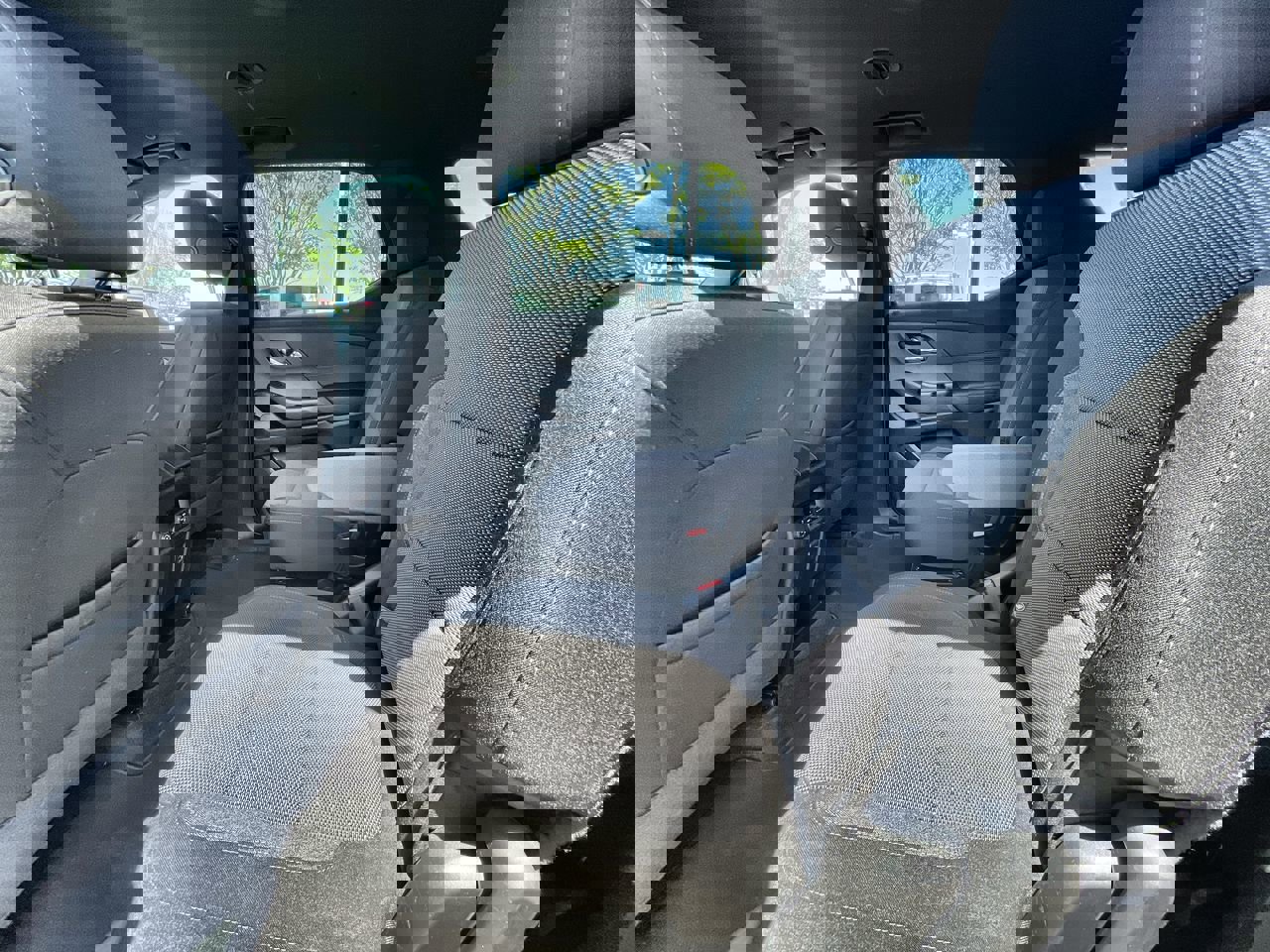 Used 2023 Chevrolet Traverse LT w/ LPO, Cargo Package image 24