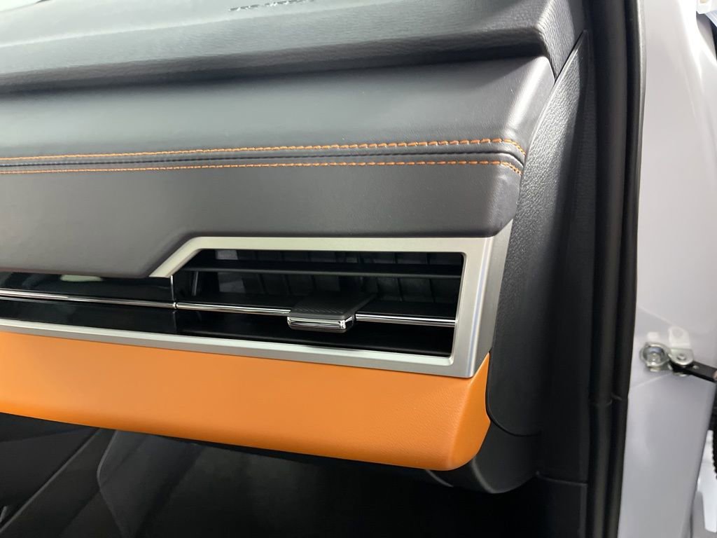 Used 2024 Mitsubishi Outlander SEL image 22