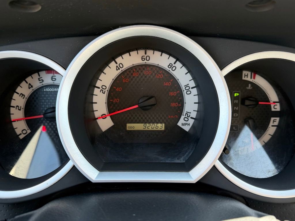 Used 2014 Toyota Tacoma PreRunner image 18