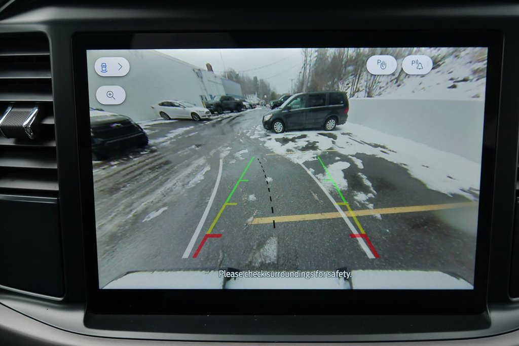 Used 2025 Ford F150 XLT w/ Equipment Group 301A Standard image 16