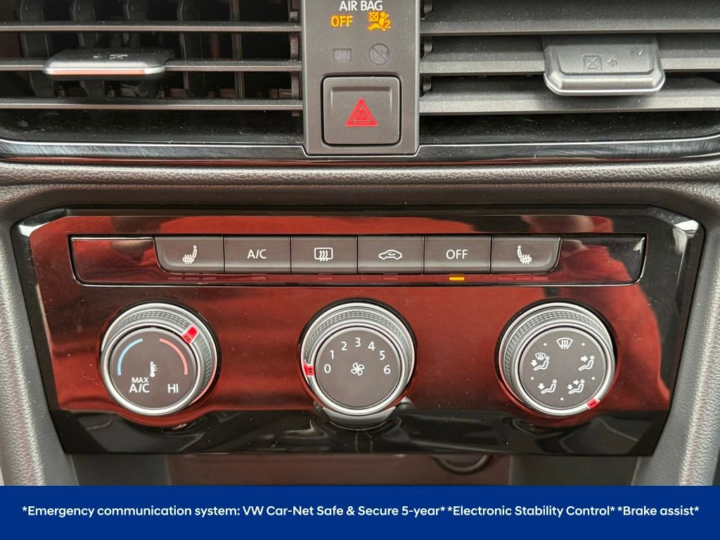 Certified 2023 Volkswagen Taos SE image 6