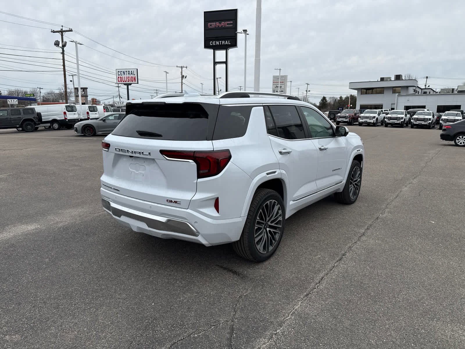 New 2026 GMC Terrain Denali AWD/4WD image 5