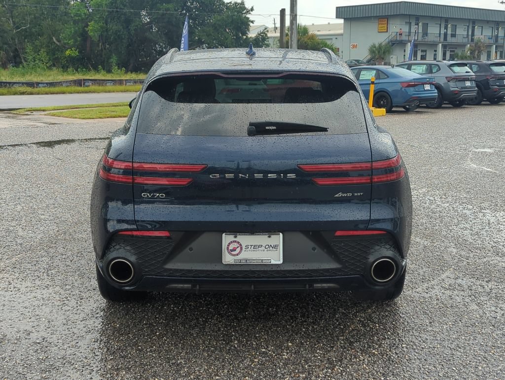 Used 2023 Genesis GV70 3.5T Sport w/ Sport Prestige Package AWD/4WD image 6