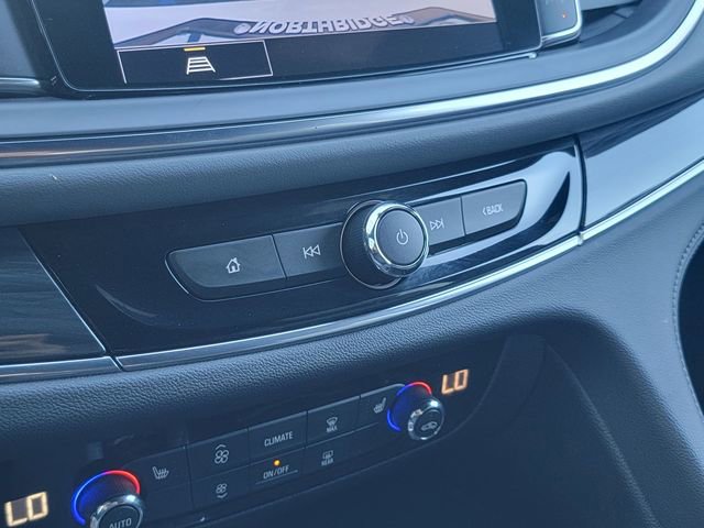 Certified 2023 Buick Enclave Essence image 29