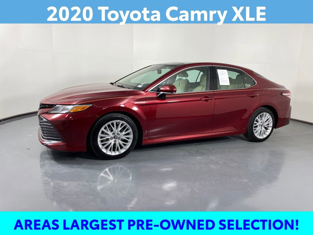 Certified 2020 Toyota Camry XLE image 3