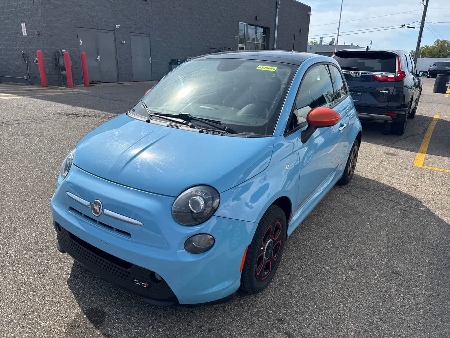 Used 2015 FIAT 500 e w/ Esport Package FWD image 17