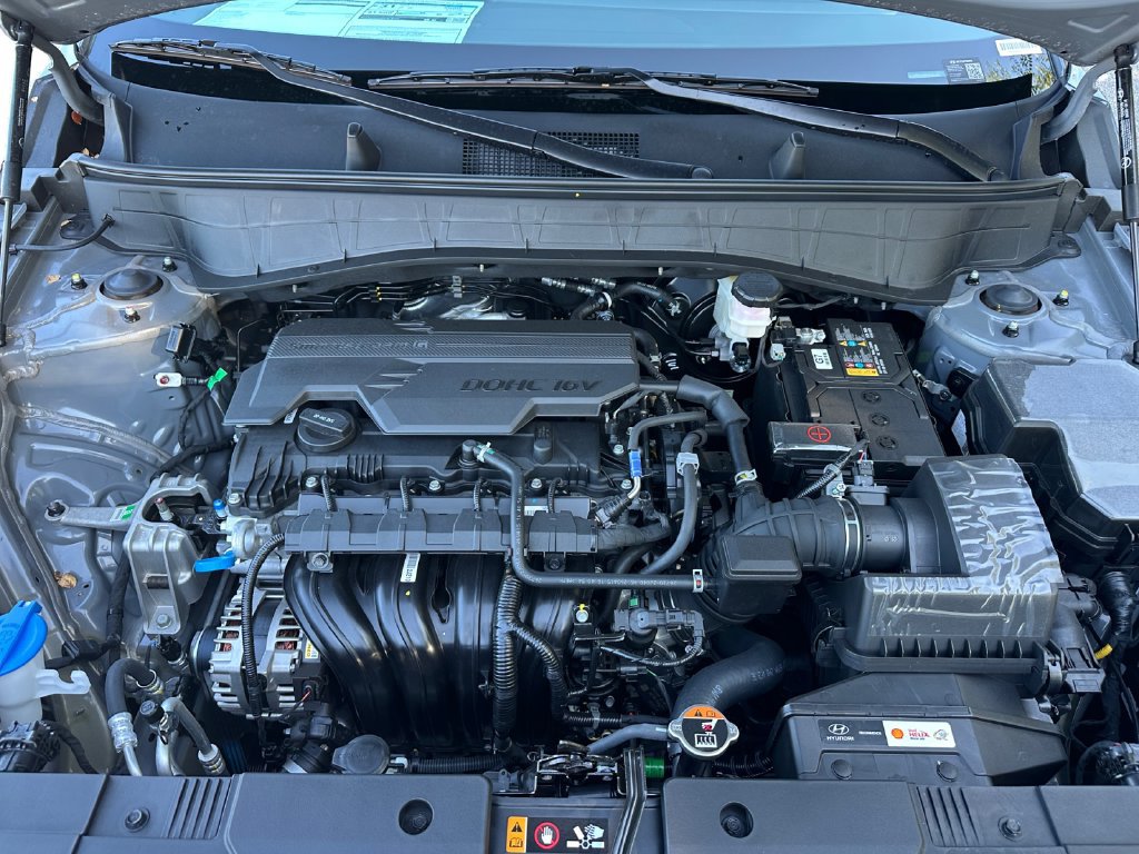New 2027 Hyundai Kona SE FWD image 24