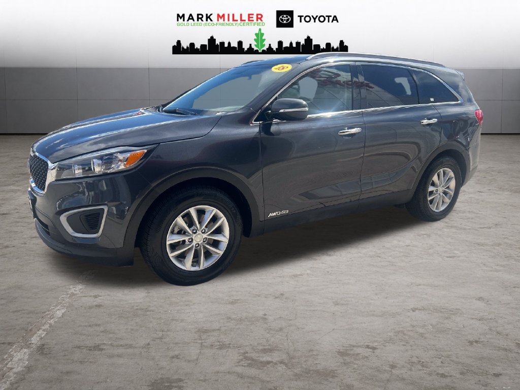 Used 2018 Kia Sorento LX w/ LX V6 Convenience Package