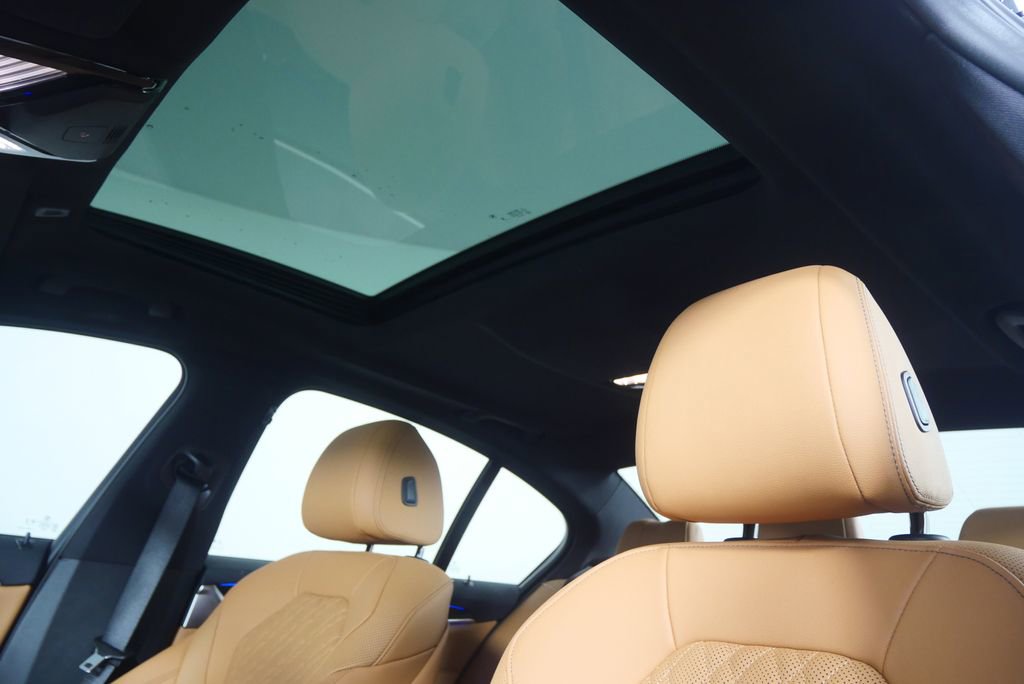 Certified 2023 BMW 530i w/ Premium Package image 11