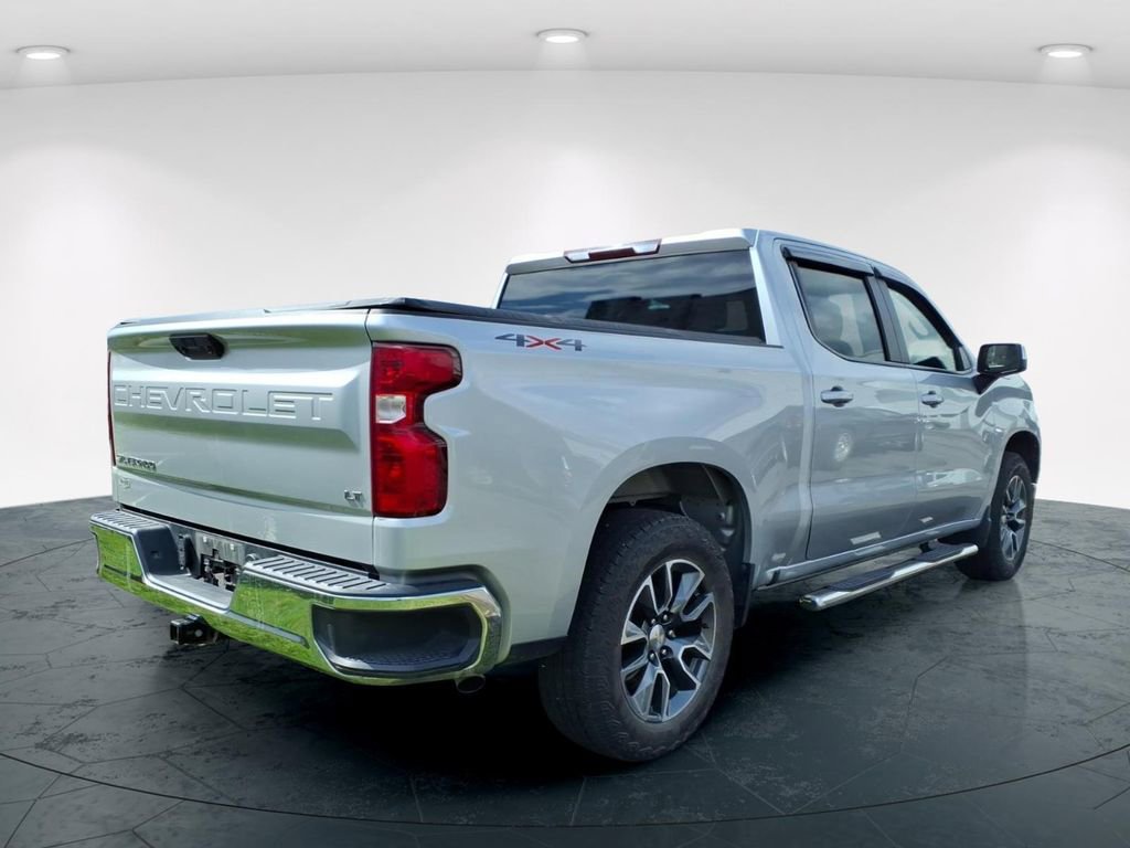 Used 2022 Chevrolet Silverado 1500 LT image 3
