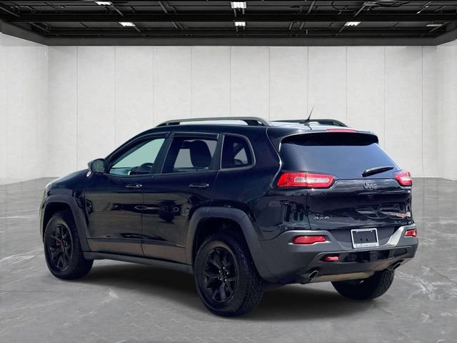 Used 2015 Jeep Cherokee Trailhawk w/ Cold Weather Group AWD/4WD image 7